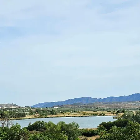 Restaurante El Cruce בית הארחה 2*