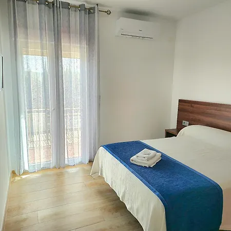 Guest house Restaurante El Cruce Padul